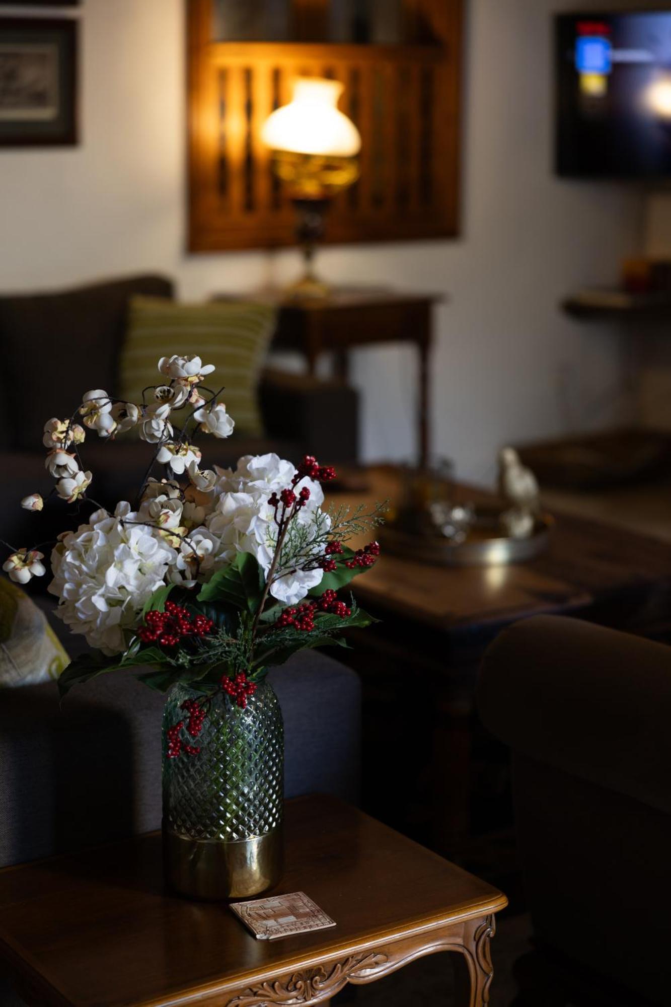 Apanemia Inn House โลฟู ภายนอก รูปภาพ